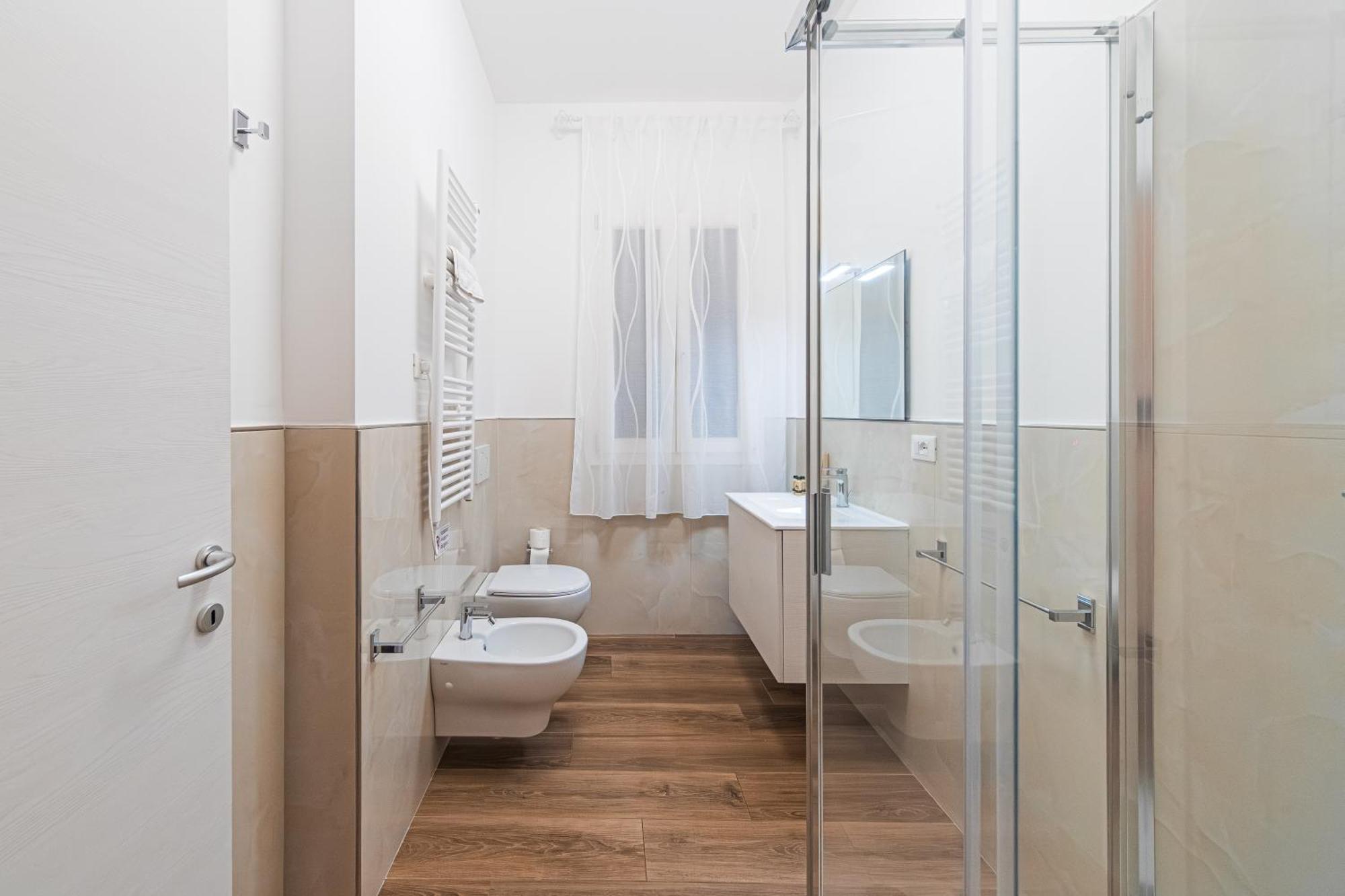 New - Venturini Suites In Bologna Centre Luaran gambar